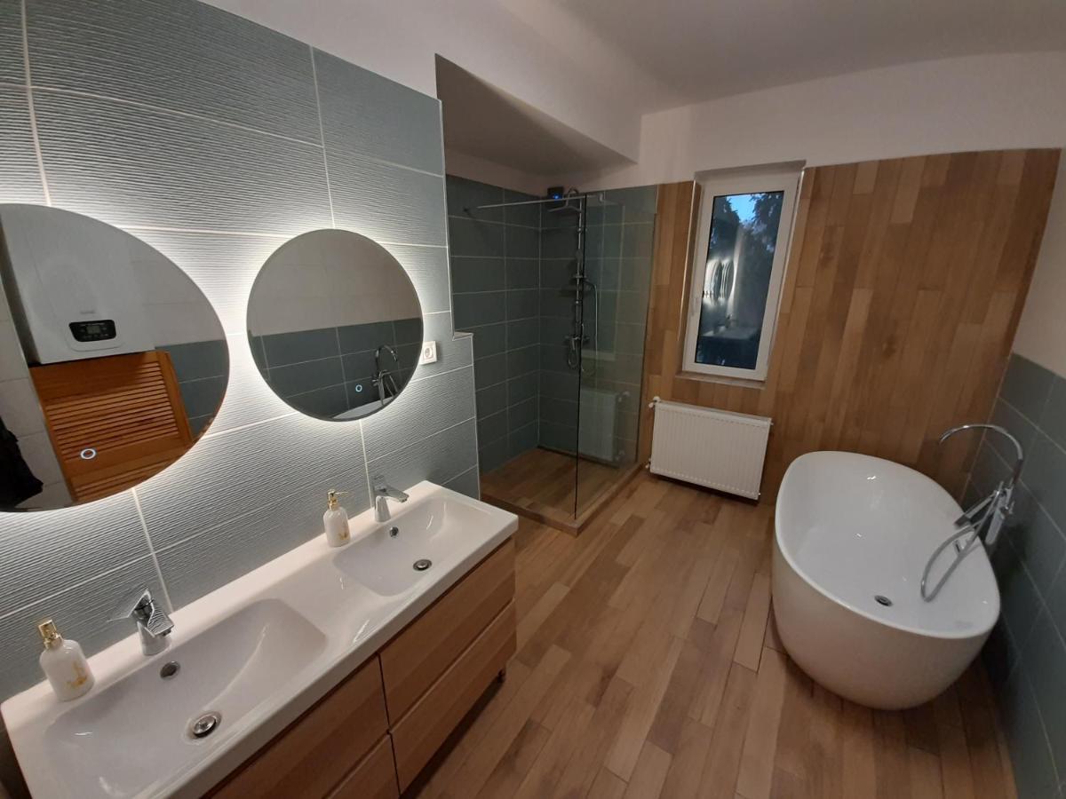 Admiral Apartman Makó Exterior foto